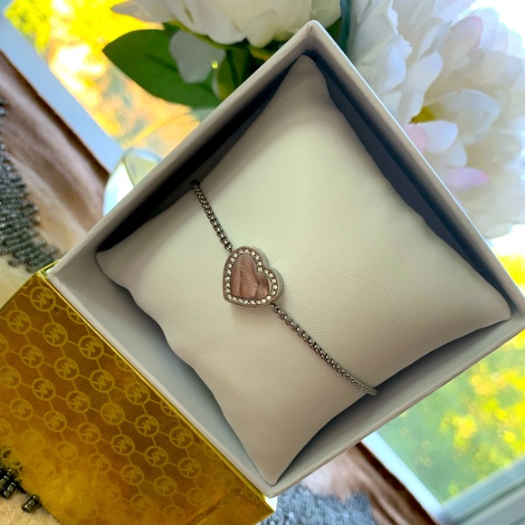 Michael KorsPave Logo Heart Slide Bracelet Silver - Picture 1 of 6